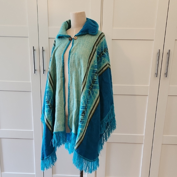 Blue and Green Turquoise Fringed Southwest Style Poncho - Picture 2 of 5